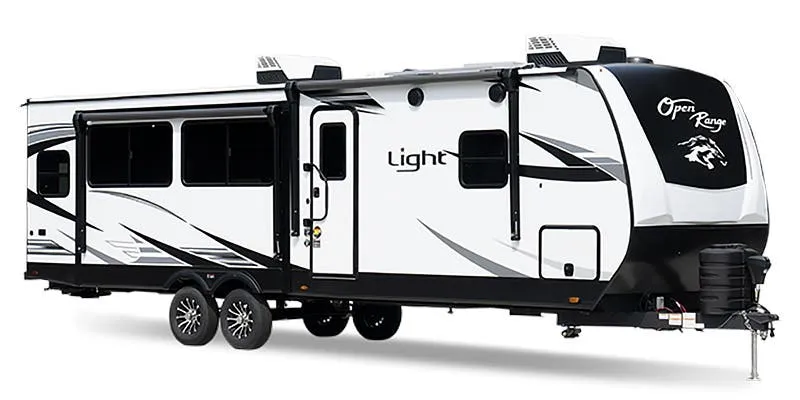 Highland Ridge Light 290RLS exterior