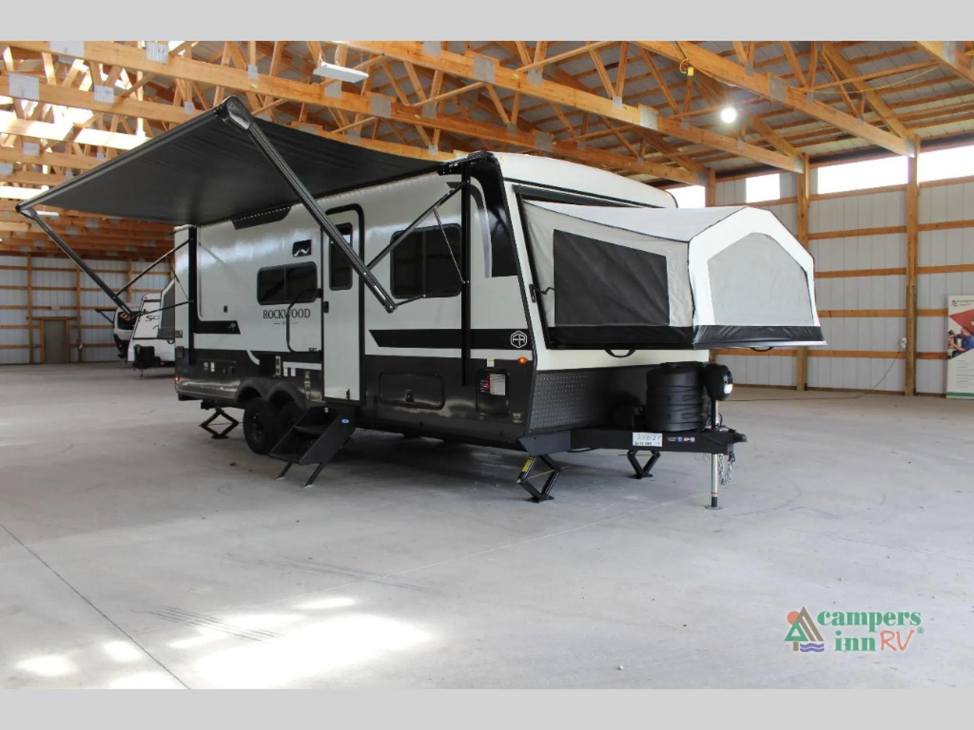 2027 Forest River Rockwood Roo 233S - Photo 4