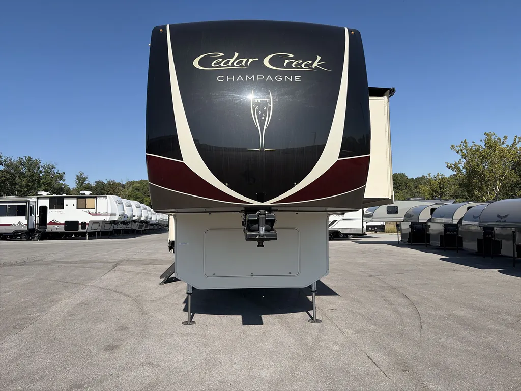 2020 Forest River Cedar Creek Champagne Edition 38EL, Photos photo 4