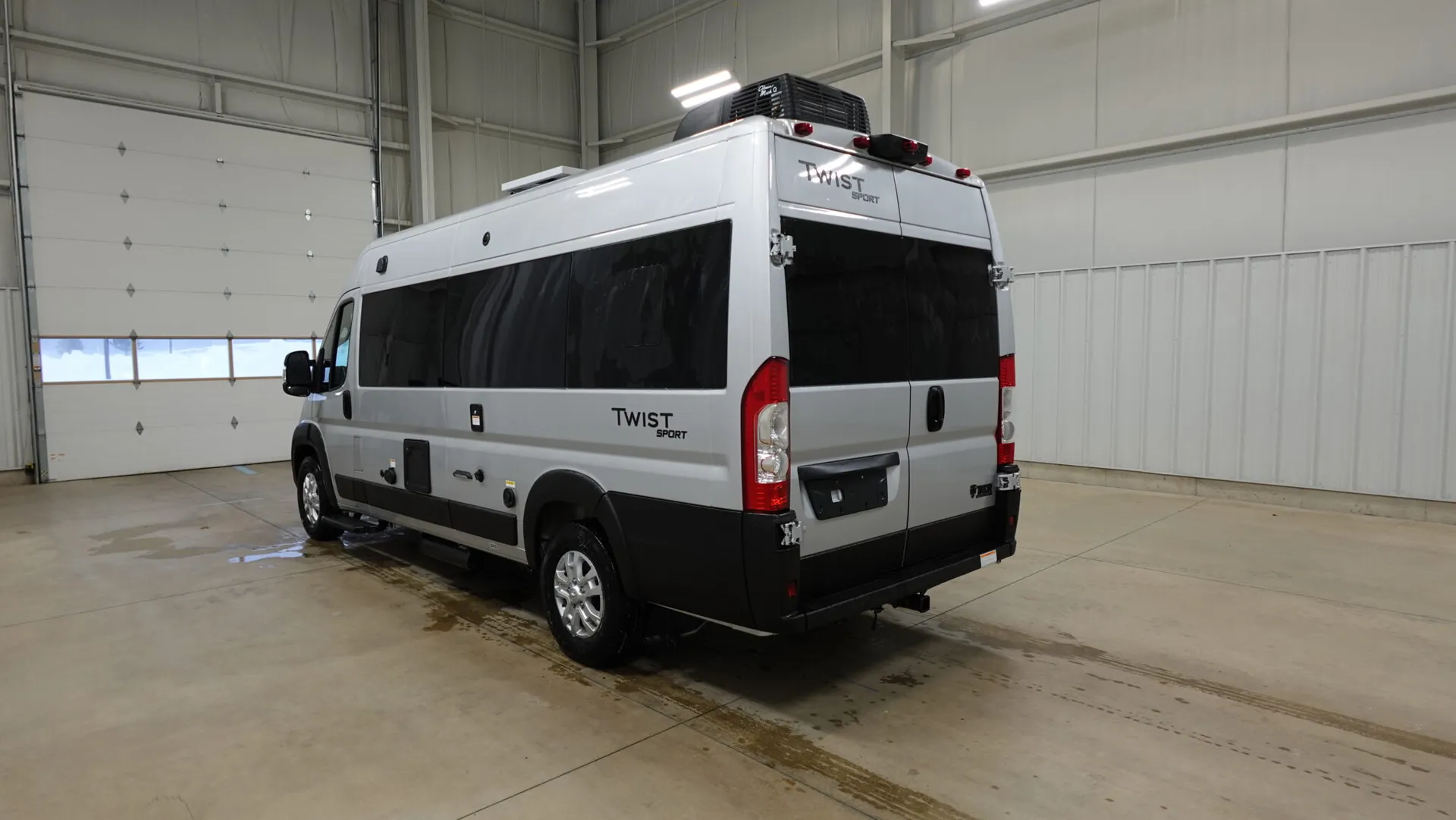 2026 Thor Motor Coach Tellaro 20U - Photo 4