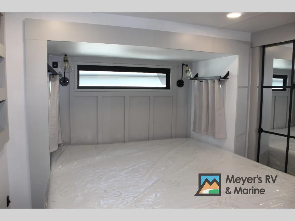 2026 Brinkley Model G 3970, Photos photo 36