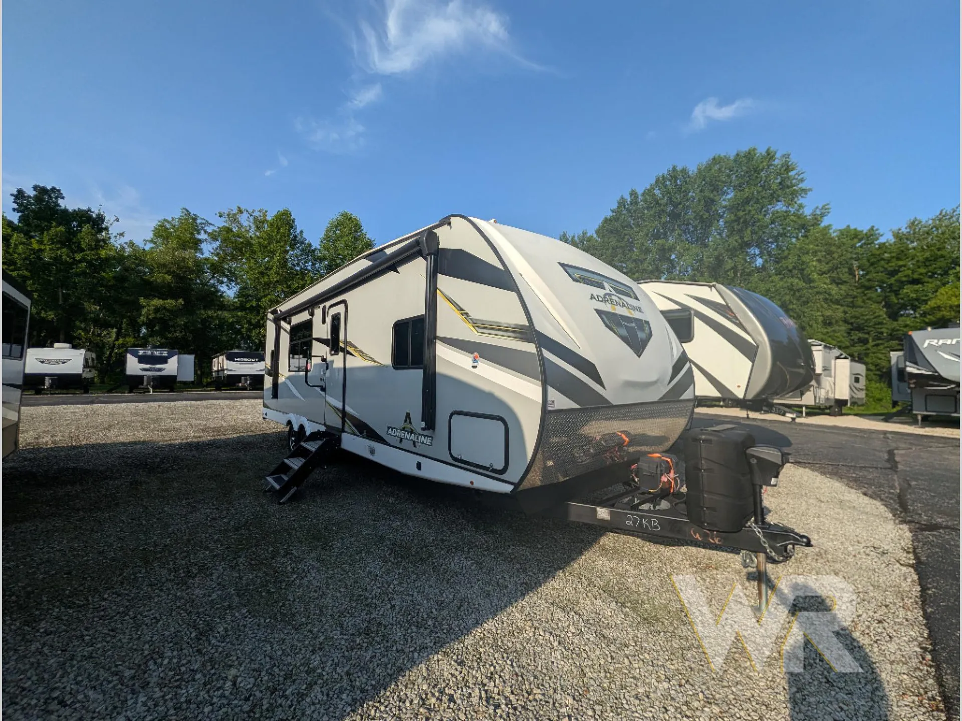 2022 Coachmen Adrenaline 27KB - Photo 2