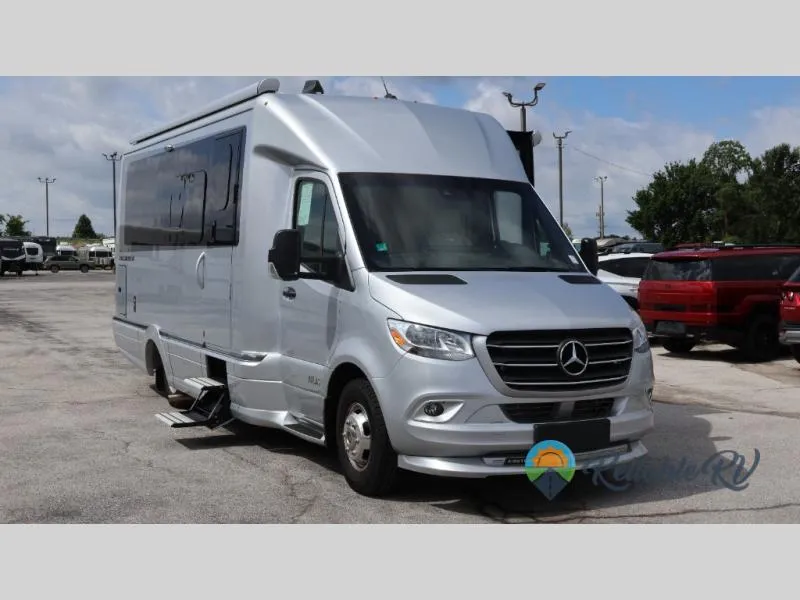 2023 Airstream Atlas Murphy Suite - Photo 2