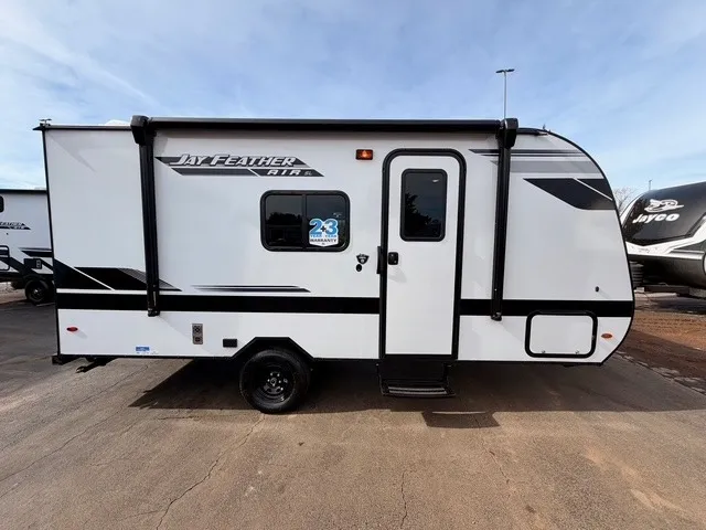 2026 Jayco Jay Feather Air SL 17BHSL - Photo 3