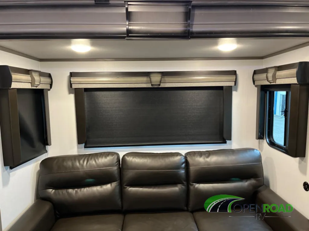 2022 Keystone Montana 3763BP, Photos photo 7