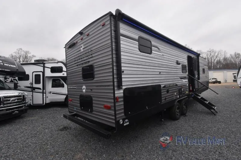 2026 Coachmen Catalina Legacy Edition 293TQBSCK - Photo 3