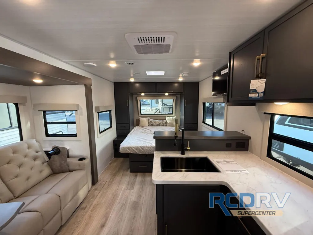 2027 Forest River Surveyor Legend 202RBLE, Photos photo 4