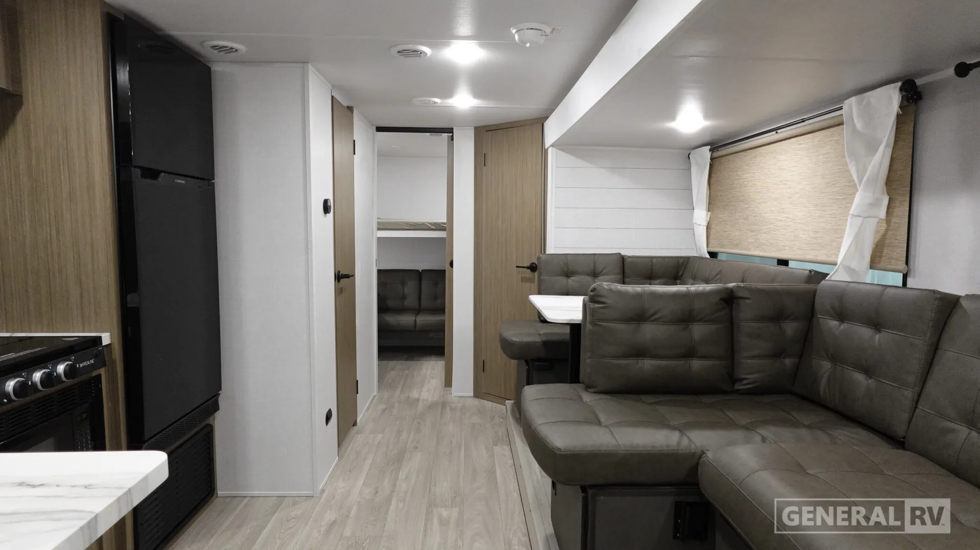 2027 Forest River Wildwood X-Lite 273QBXL - Photo 3