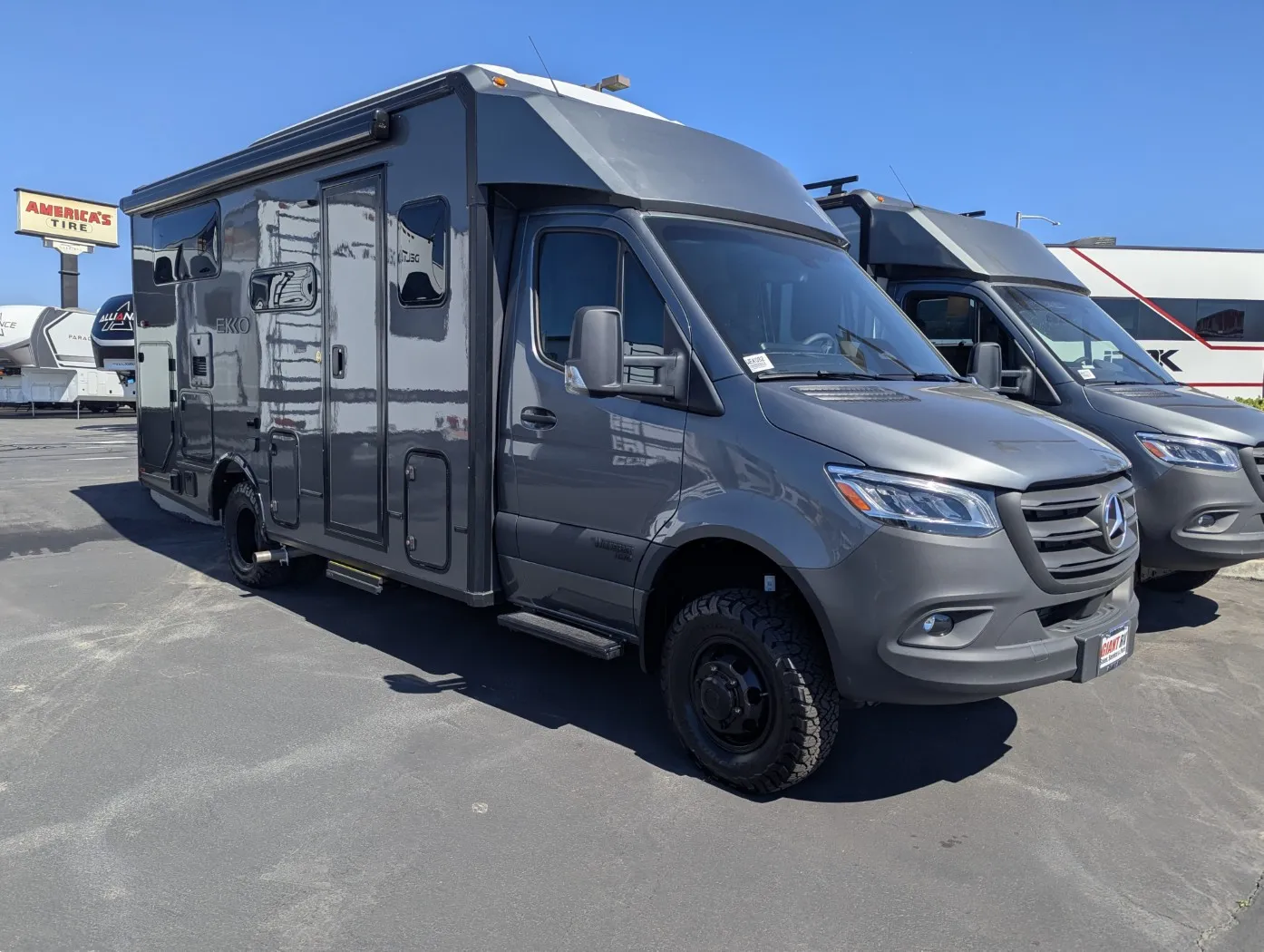 2027 Winnebago EKKO 23B - Photo 2