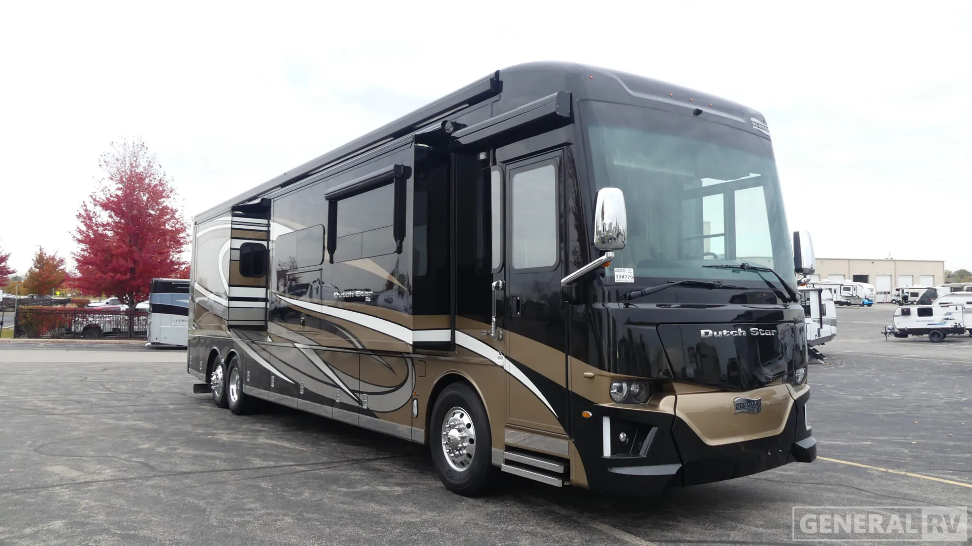 2022 Newmar Dutch Star 4369 - Photo 2