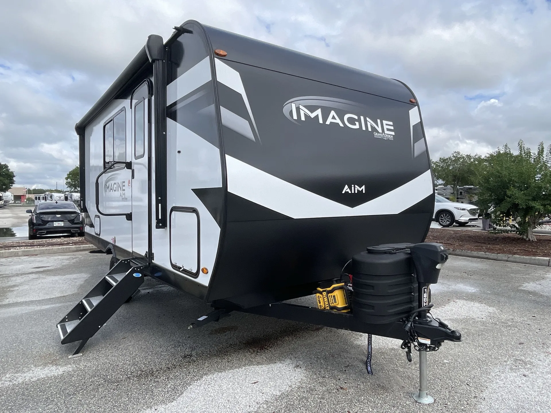 2023 Grand Design Imagine AIM 18BH - Photo 2