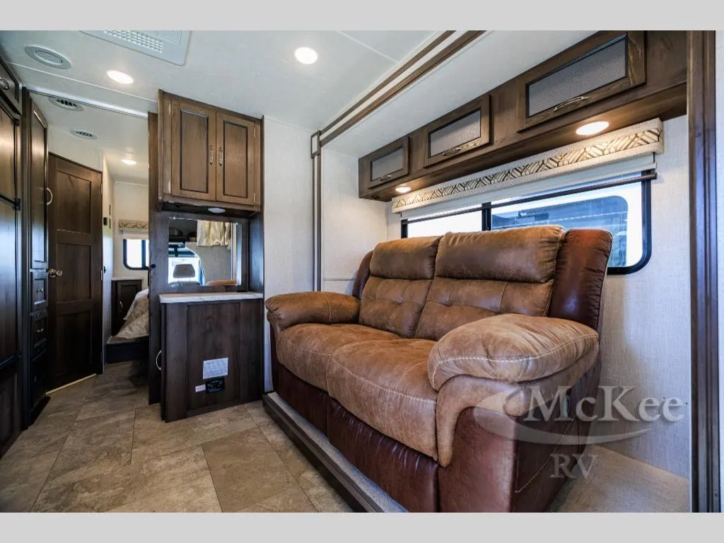 2019 Coachmen Prism 2300DS - Photo 4