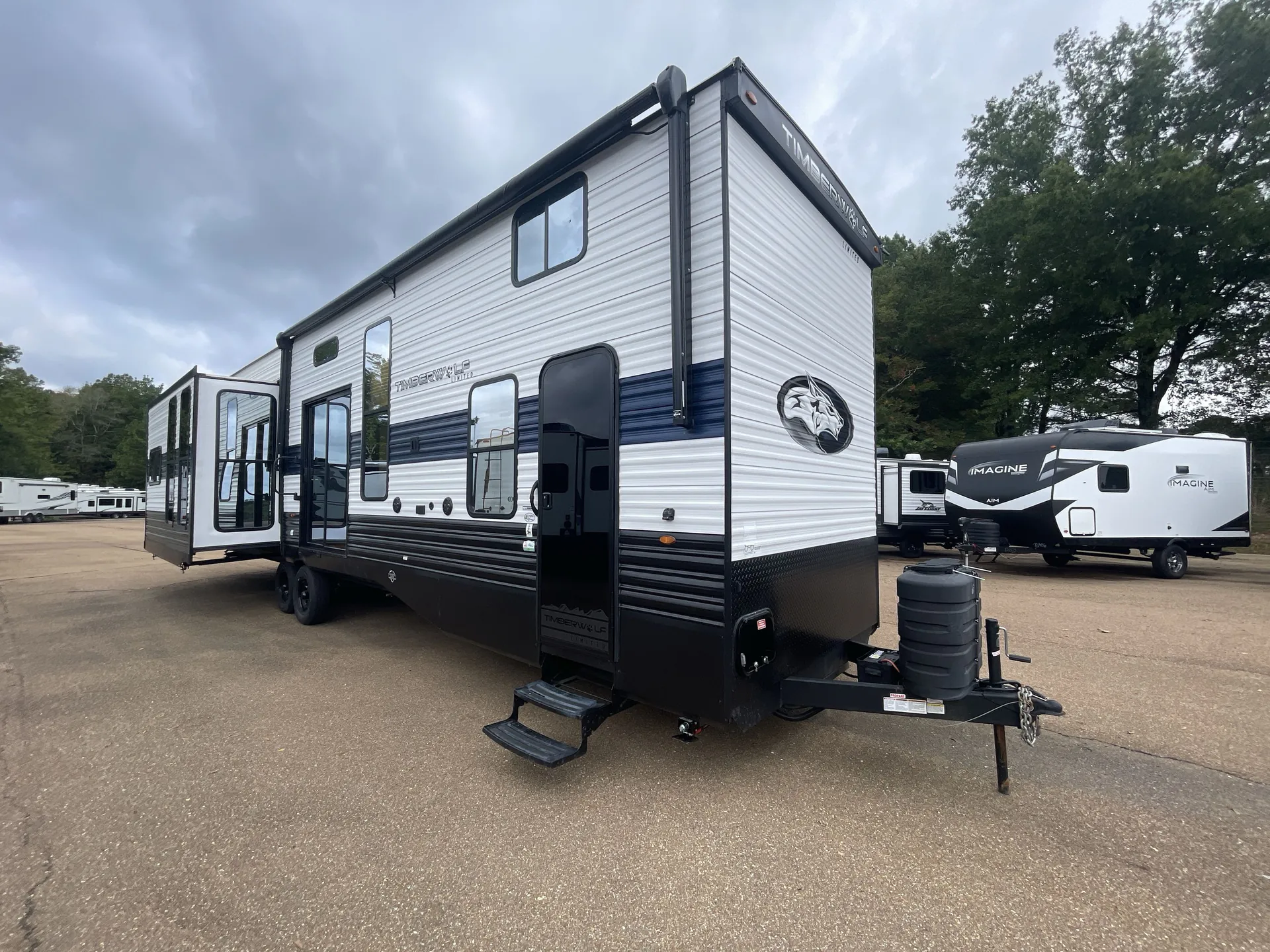 2024 Forest River Cherokee Timberwolf 39LB - Photo 2