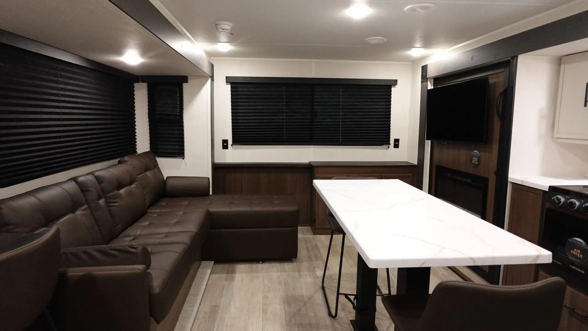 2026 Prime Time RV Avenger 27REI - Photo 3