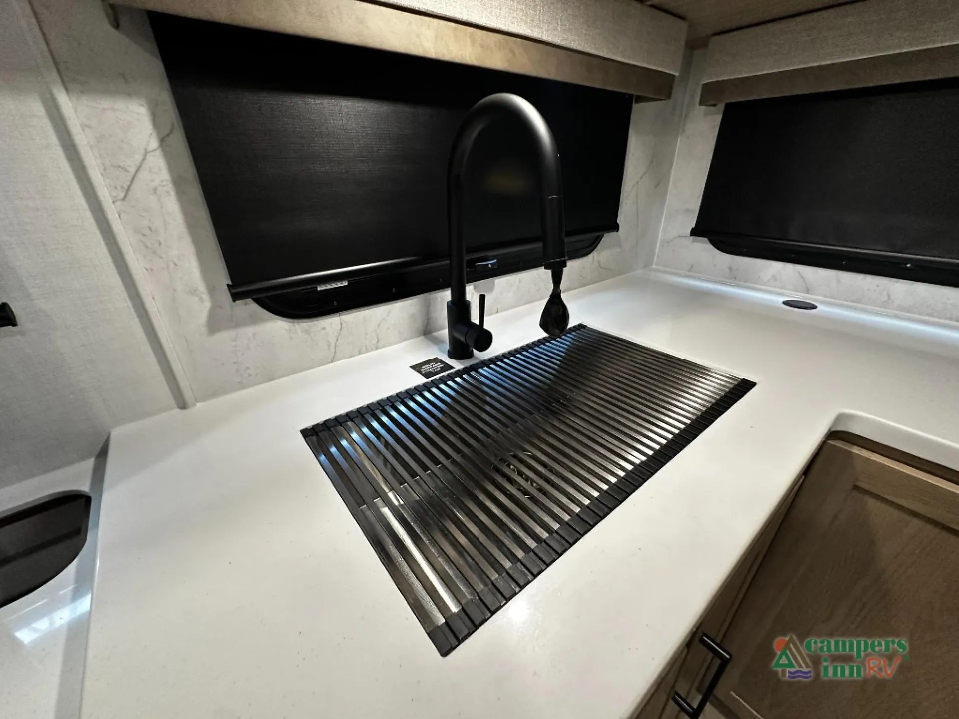 2027 Forest River RV Rockwood Ultra Lite 2711RK — Photo 5