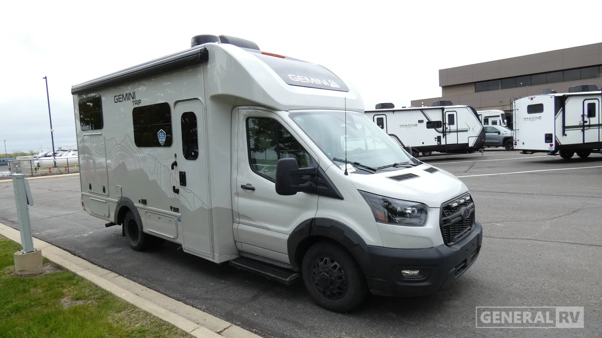 2026 Thor Motor Coach Gemini Trip 22MT - Photo 2