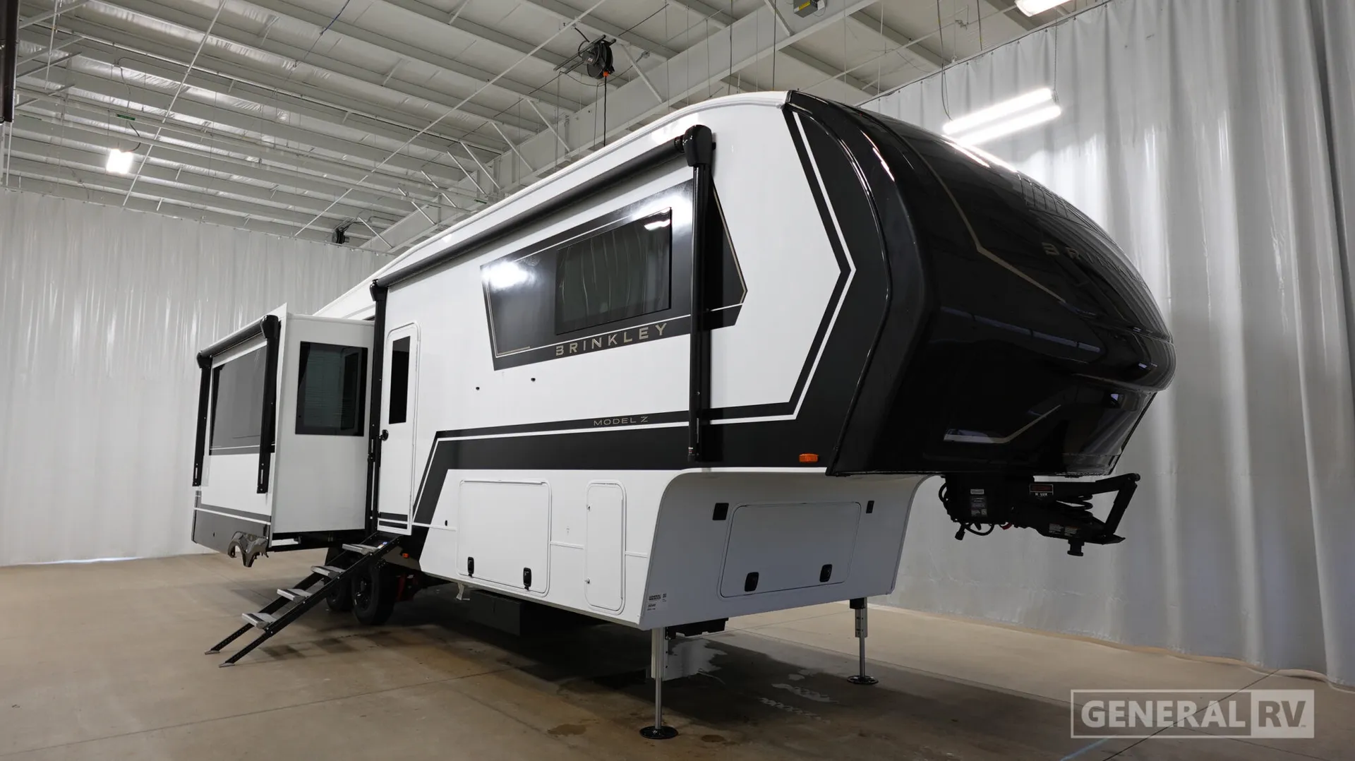 2026 Brinkley Model Z 3200 - Photo 2
