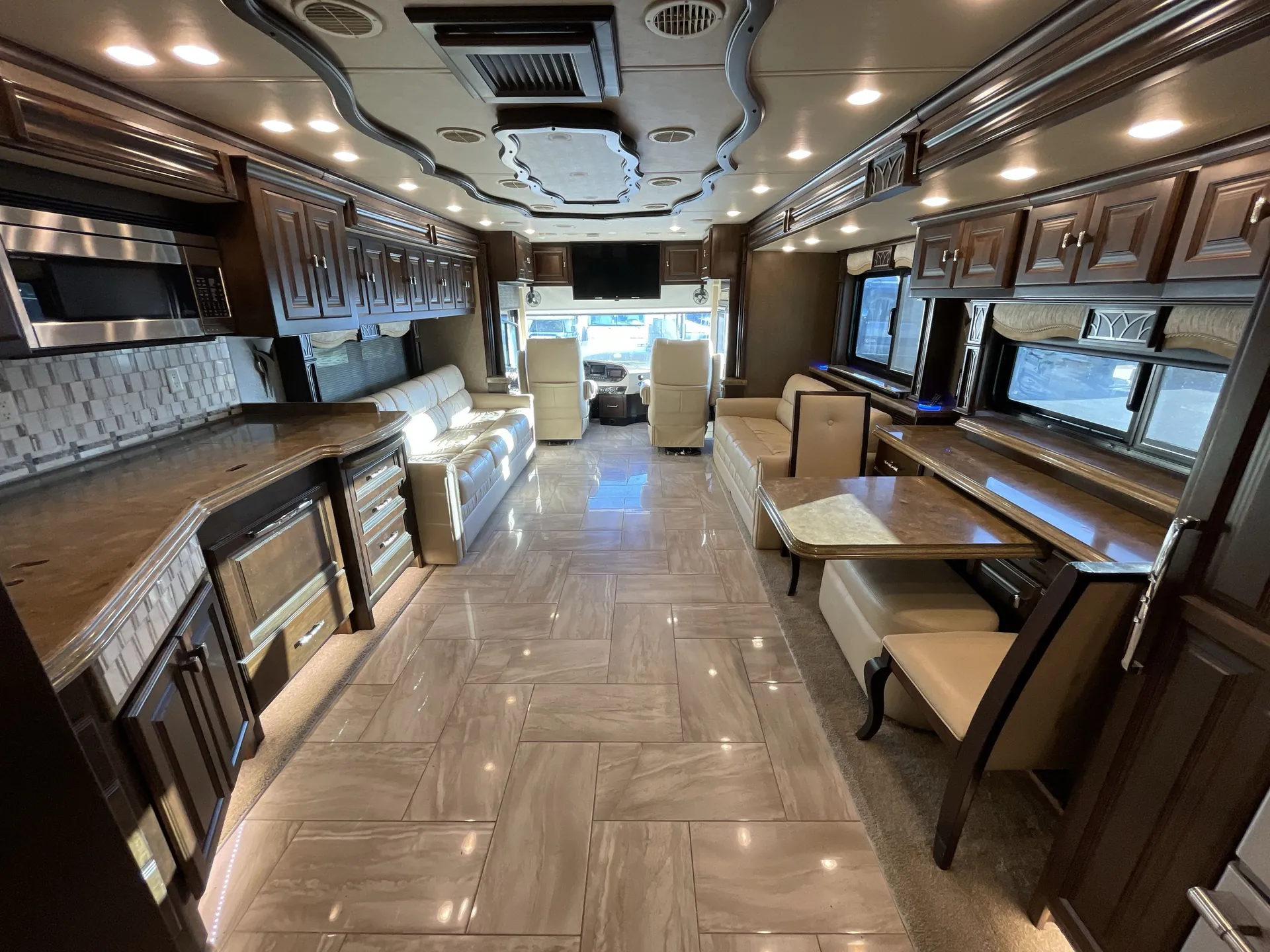 2017 Tiffin Allegro Bus 45 OPP — living area main