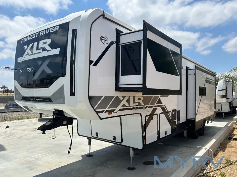 2026 Forest River RV XLR Nitro 32W17 - Photo 4