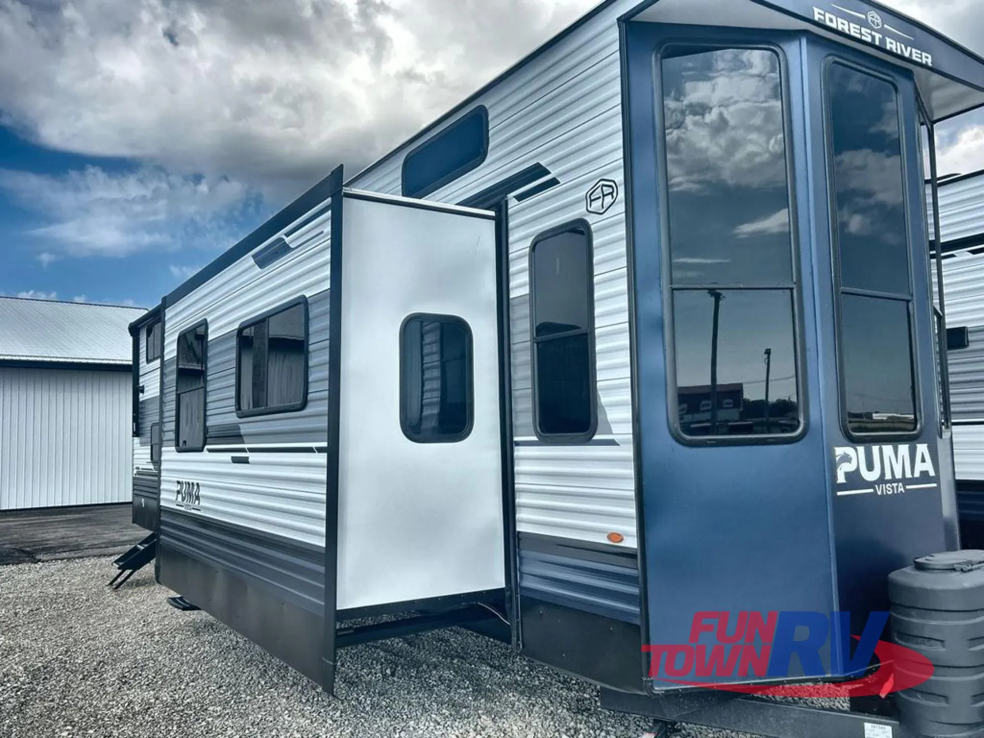 2026 Forest River Puma Vista 402LFT
