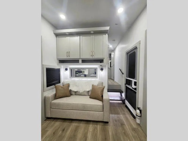 2026 Brinkley Model Z 3420, Photos photo 13
