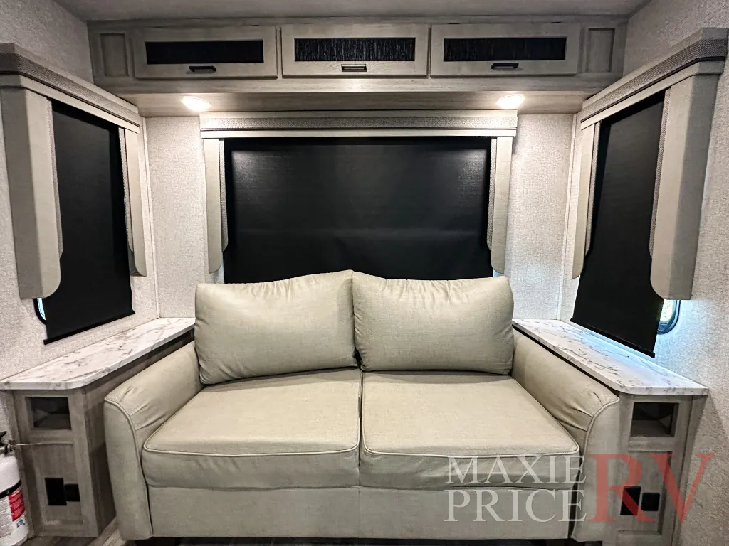2022 East to West Alta 2850KRL, Photos photo 11