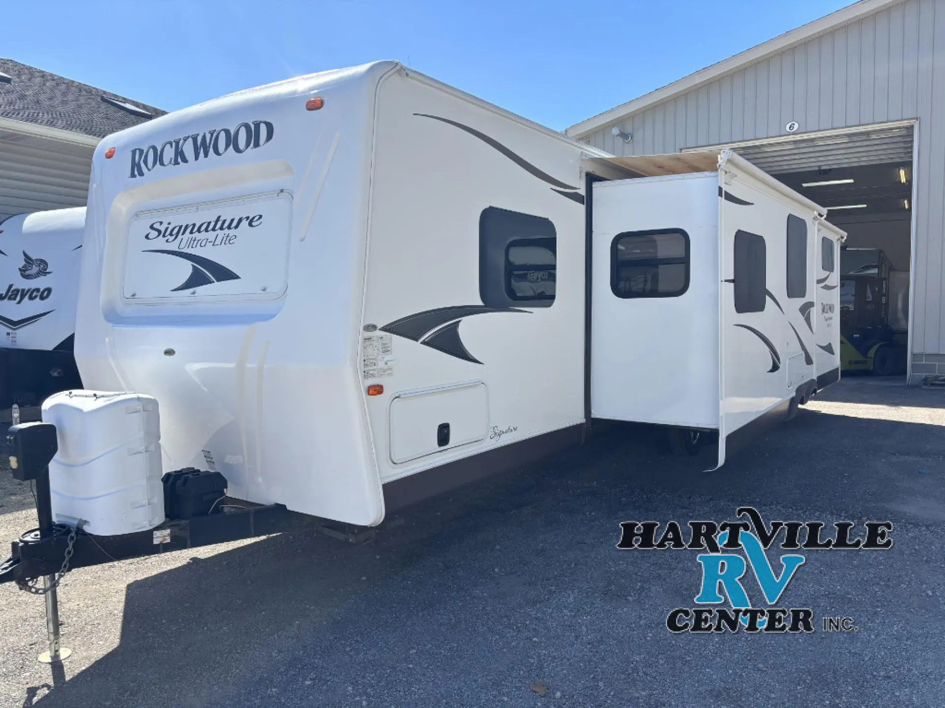 2014 Forest River Rockwood Signature Ultra Lite 8311SS - Photo 2