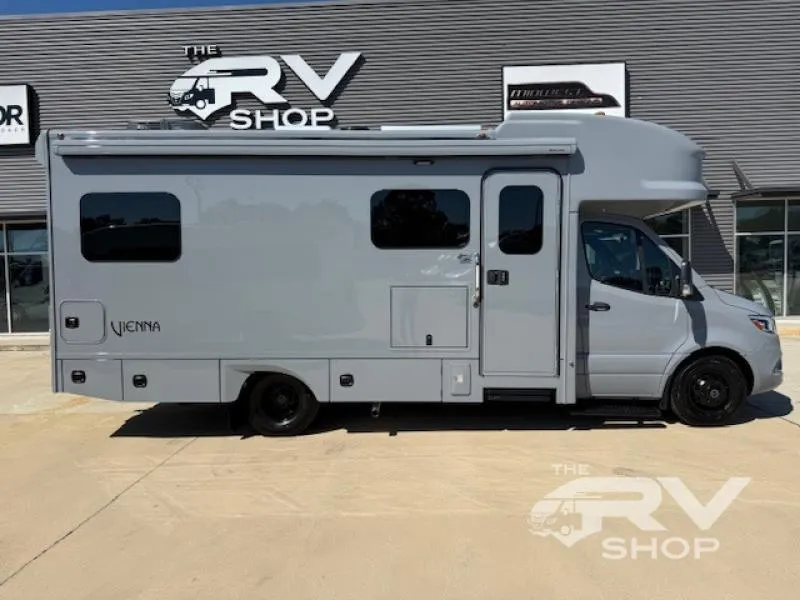 2026 Renegade RV Vienna 25TBC - Photo 3
