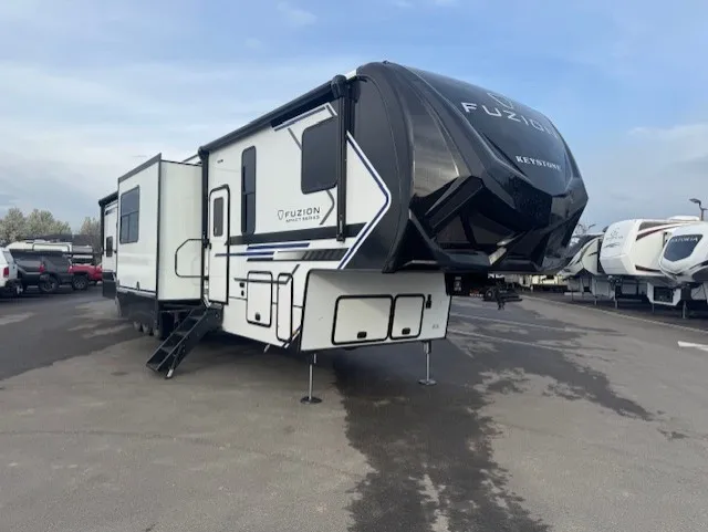 2026 Keystone Rv IMPACT 418 - Photo 2