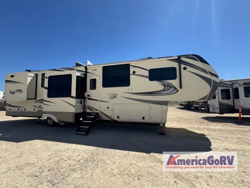 2021 Grand Design Solitude 390RK - Photo 2