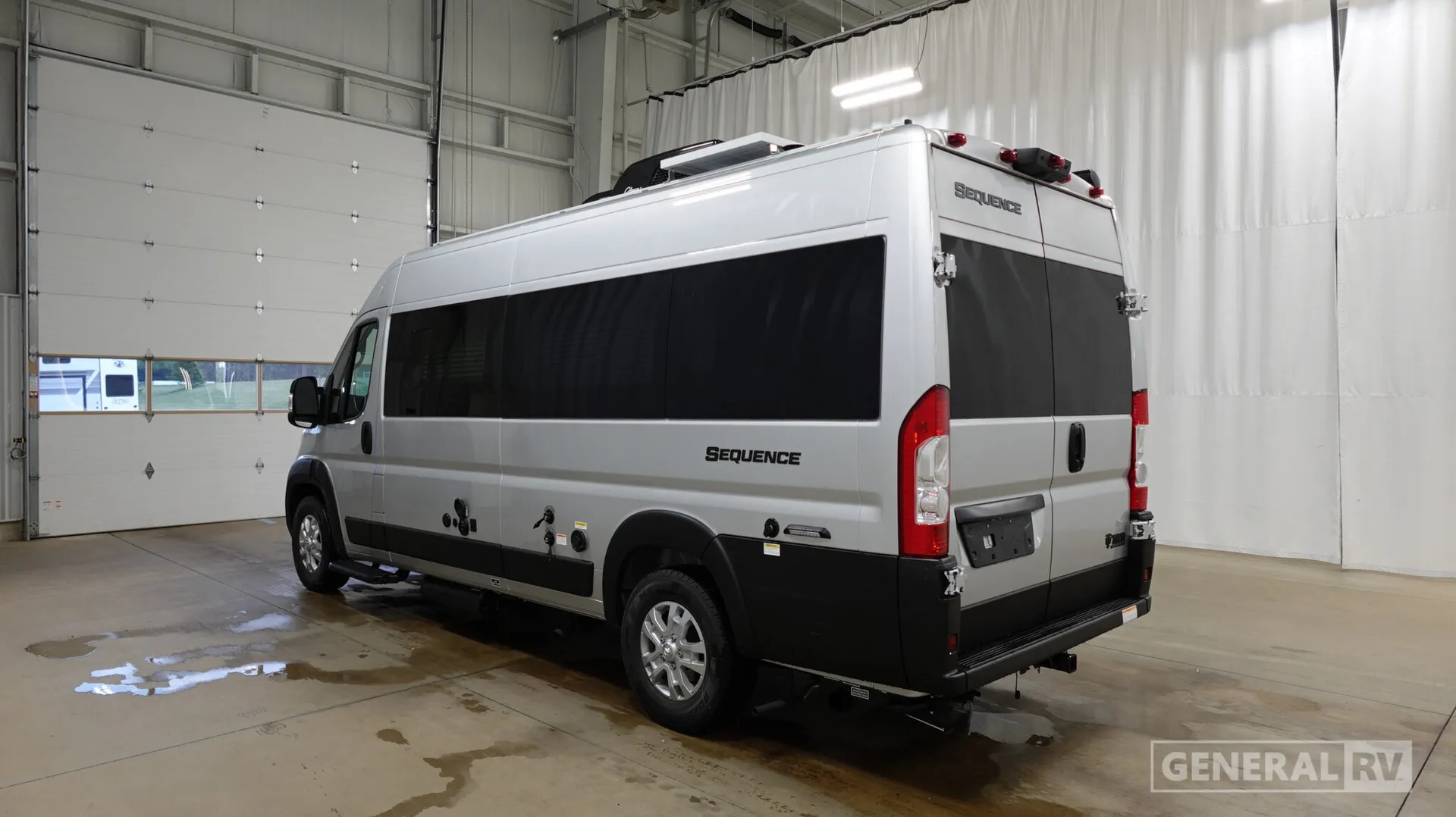 2027 Thor Motor Coach Sequence 20L - Photo 4