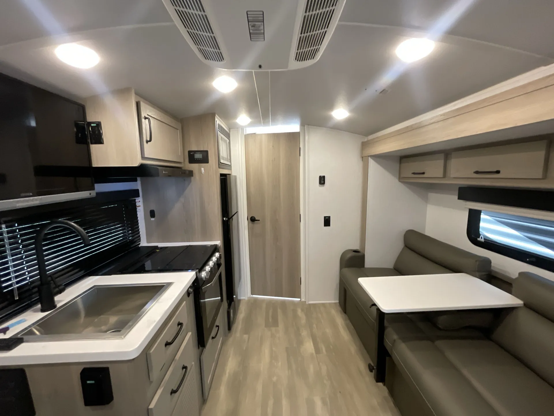 2024 Forest River Flagstaff E-Pro 20FBS — front