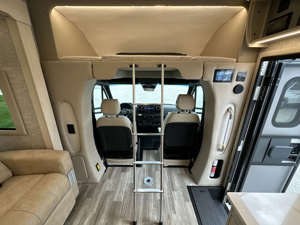 2026 Tiffin Wayfarer 25 XPW, Photos photo 26