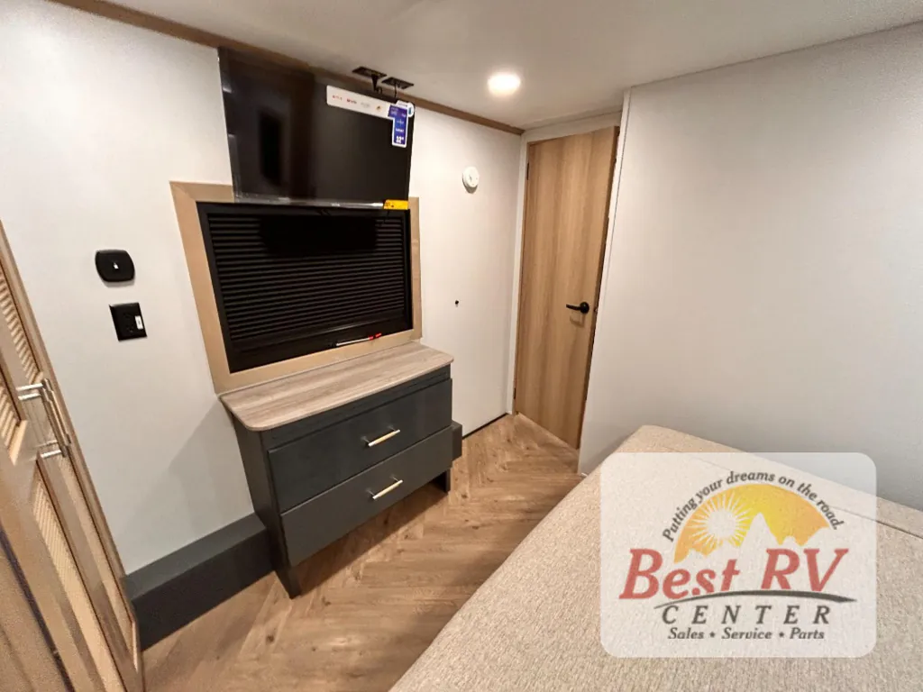 2026 Keystone Raptor 441, Photos photo 83