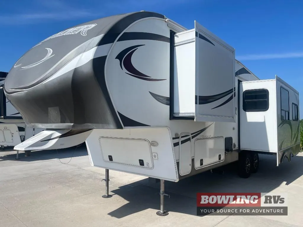 2017 Keystone RV Sprinter 324FWBHS - Main photo