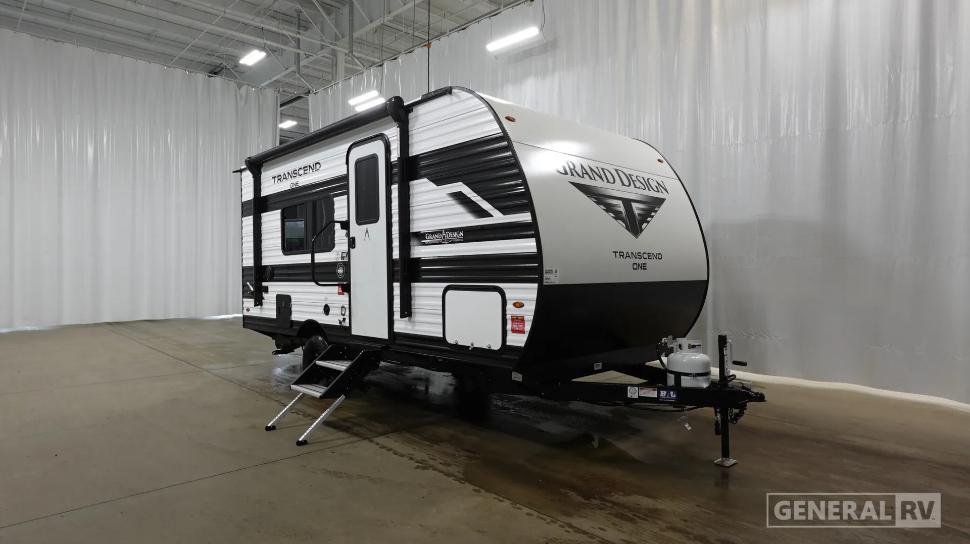 2027 Grand Design Transcend One 151RB - Photo 2