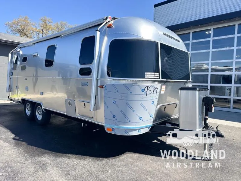 2026 Airstream Globetrotter 25FB - Photo 2