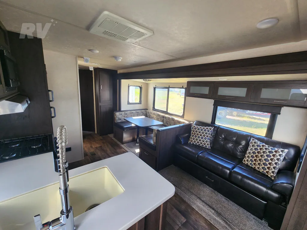 2019 Forest River Wildwood 31KQBTS, Photos photo 40