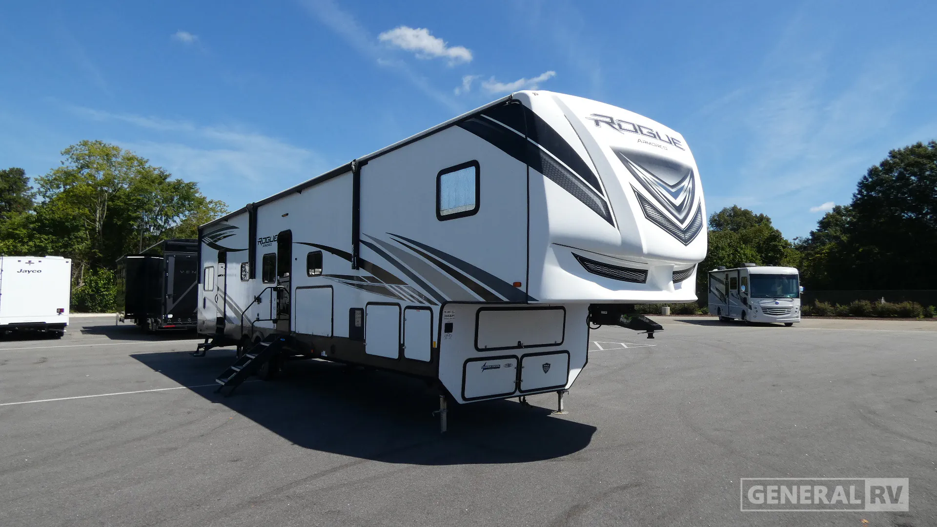 2021 Forest River Vengeance Rogue Armored 4007G2 — Photo 5