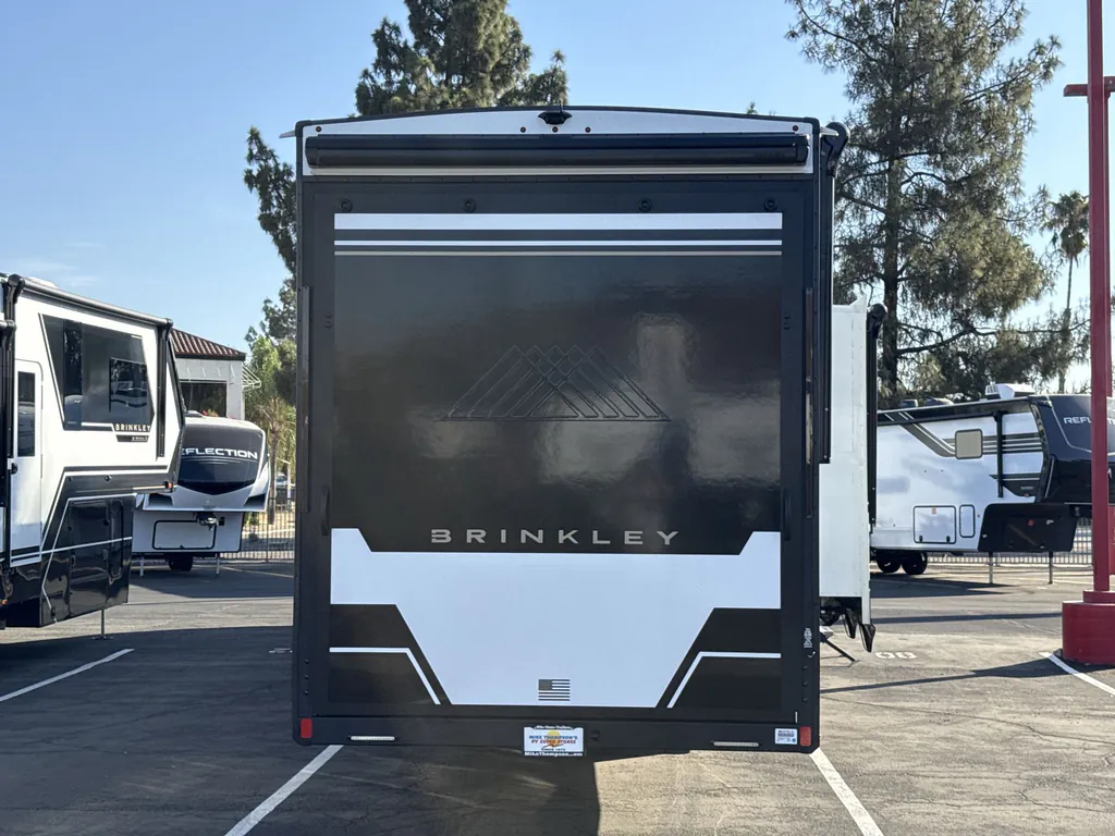 2027 Brinkley Model G 3970, Photos photo 39