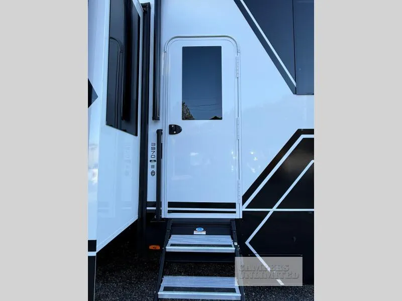 2026 Brinkley Model G 3970 - Photo 3