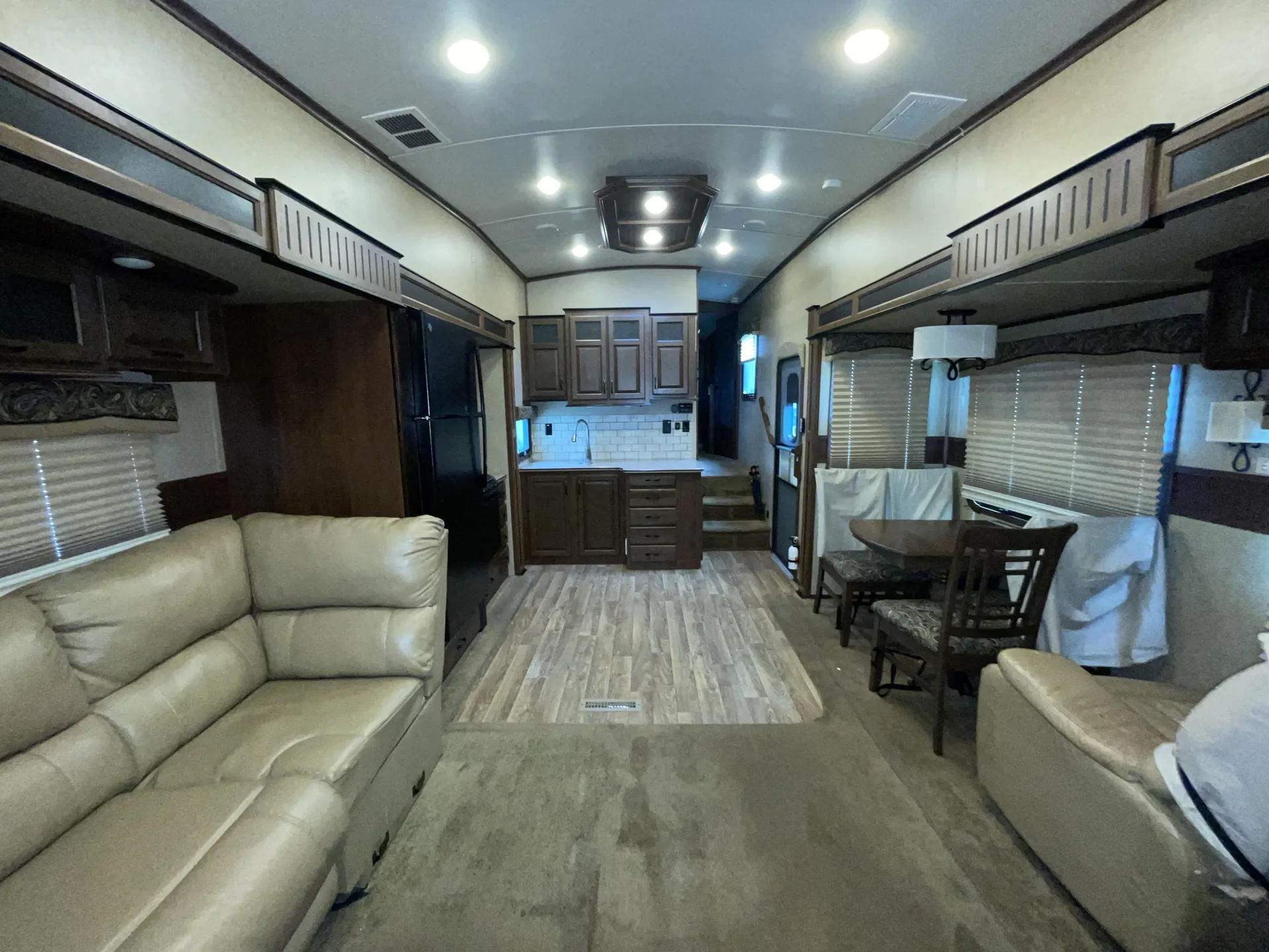 2015 Jayco Eagle 351RLTS — living area main