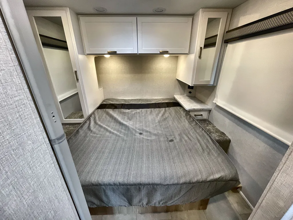 2026 Thor Motor Coach Freedom Elite 28HZ, Photos photo 15