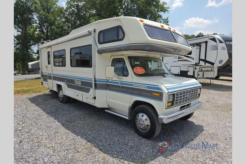 2026 Fleetwood RV Tioga Used    Tioga - Photo 2