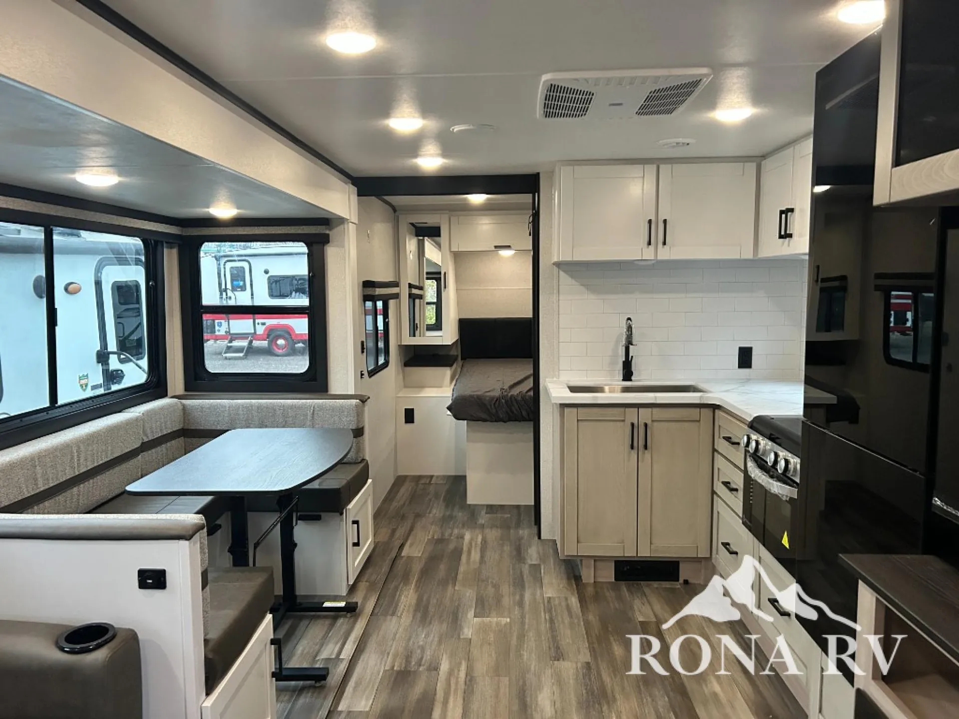 2026 Open Range RV Range Lite 270DBL - Photo 4