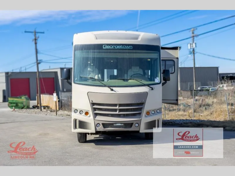 2018 Forest River RV Georgetown 3 Series 30X3 - Photo 4