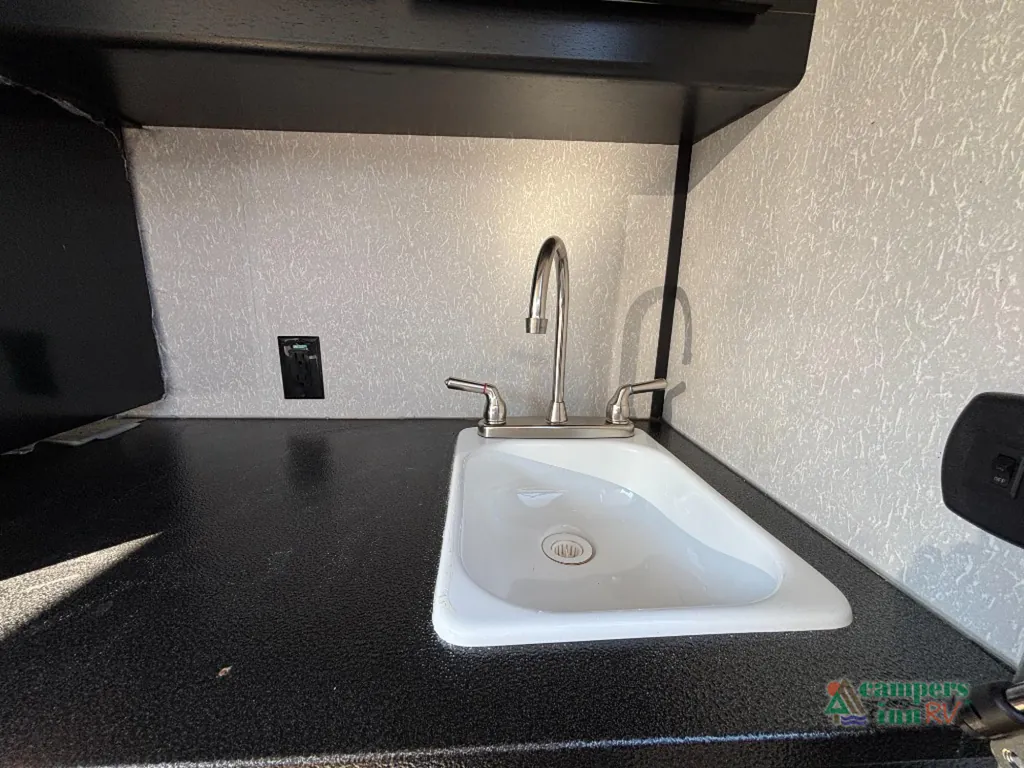 2022 Forest River Cherokee 304BH, Photos photo 38