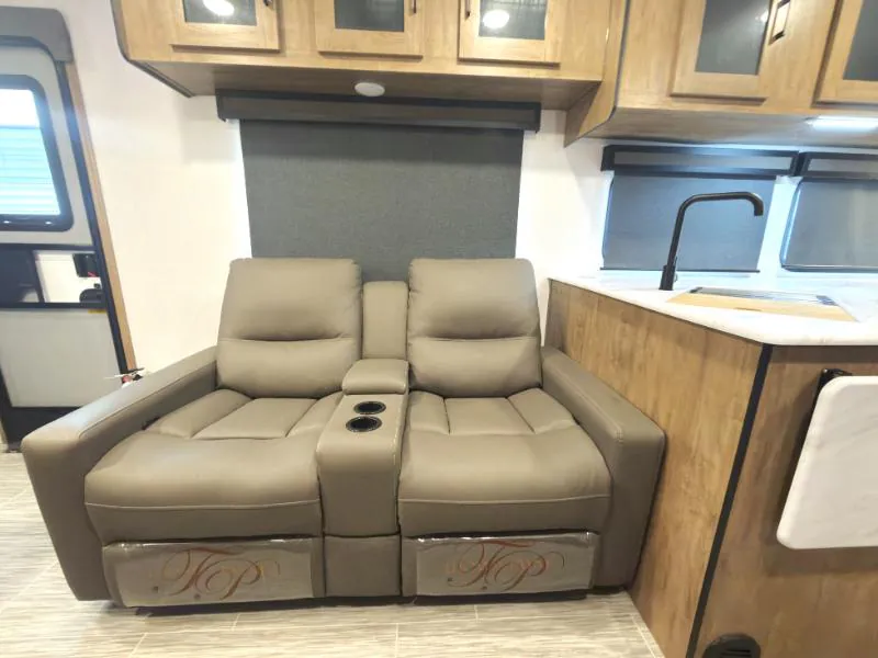 2024 Coachmen Freedom Express Ultra Lite 274RKS, Photos photo 6