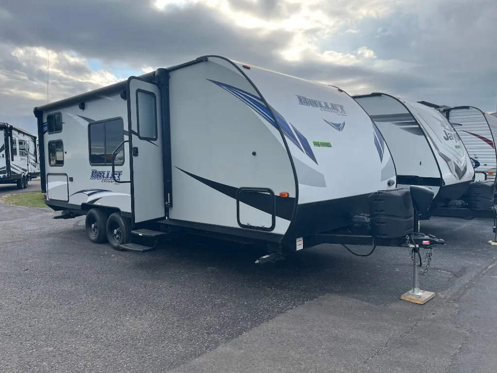 2020 Keystone Bullet Crossfire 2200BH - Photo 2