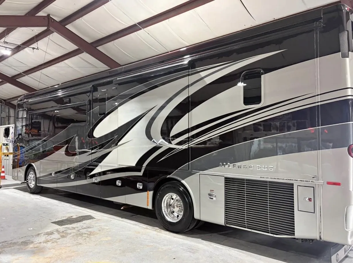 2019 Tiffin Allegro Bus 40 IP - Photo 3